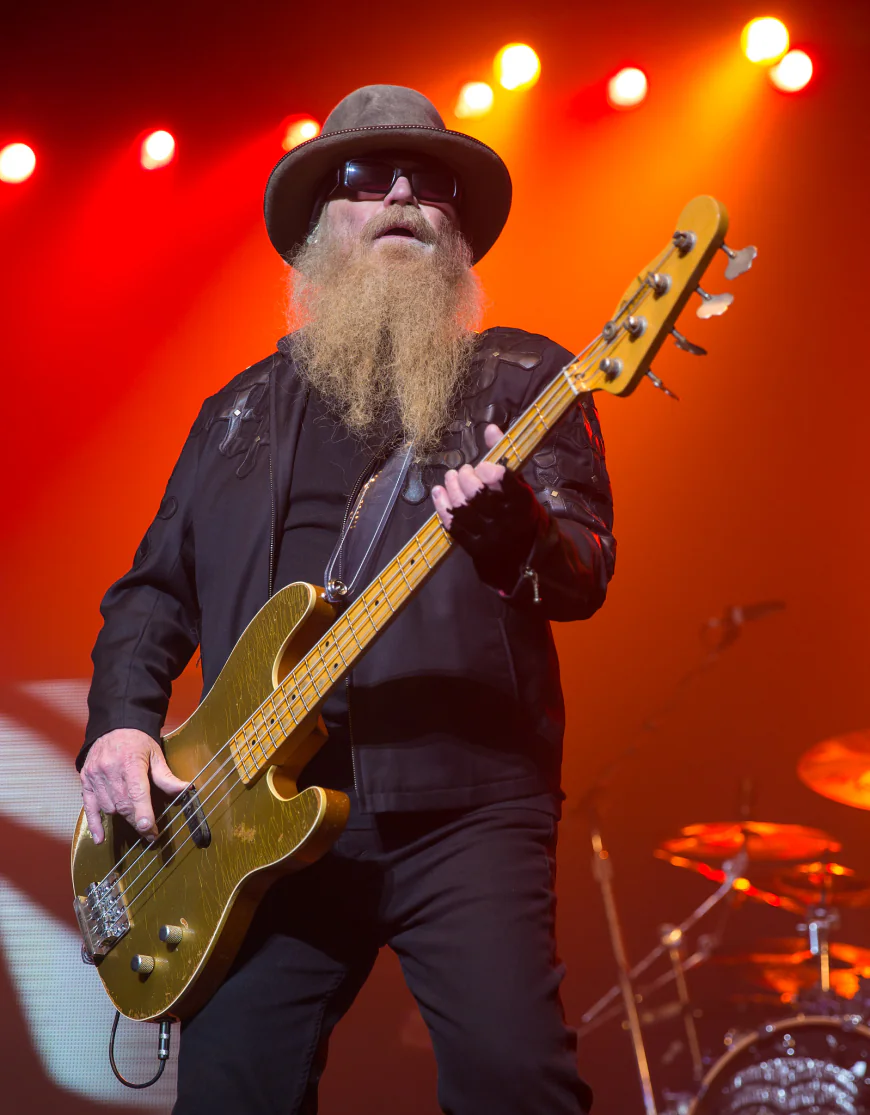 Dusty Hill Net Worth, Relationships, Age/Birthdate & Birthday Facts