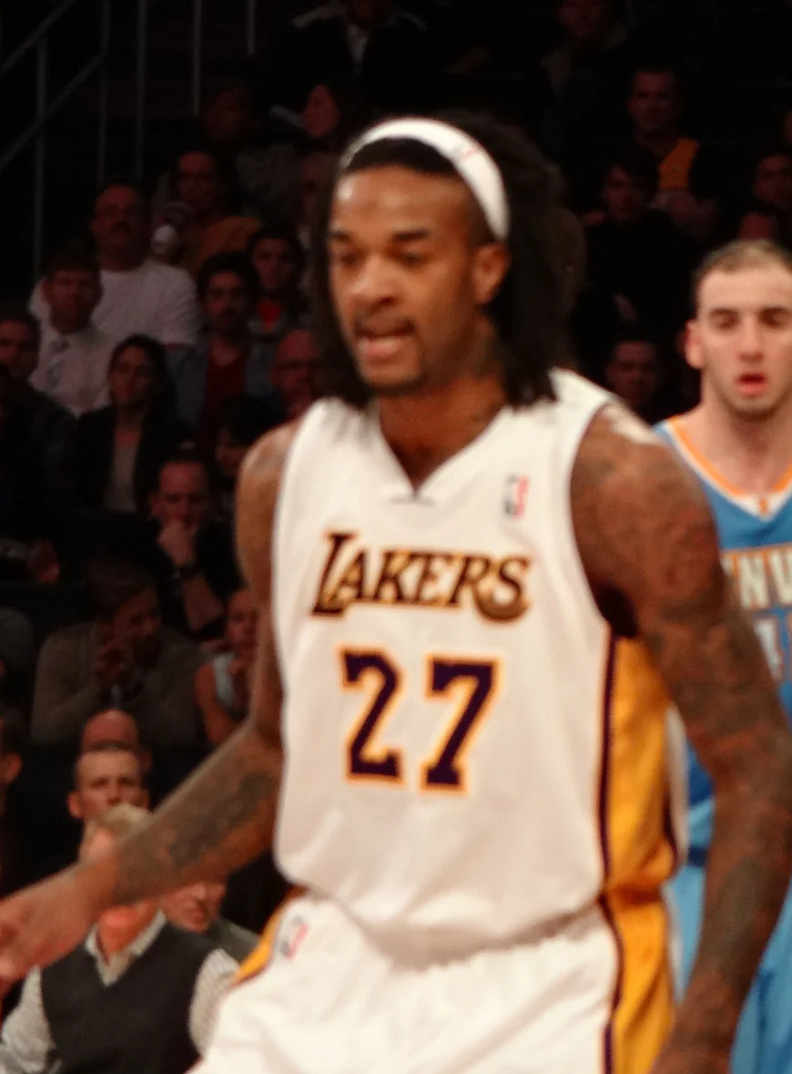 Jordan Hill Net Worth, Relationships, Age/Birthdate & Birthday Facts
