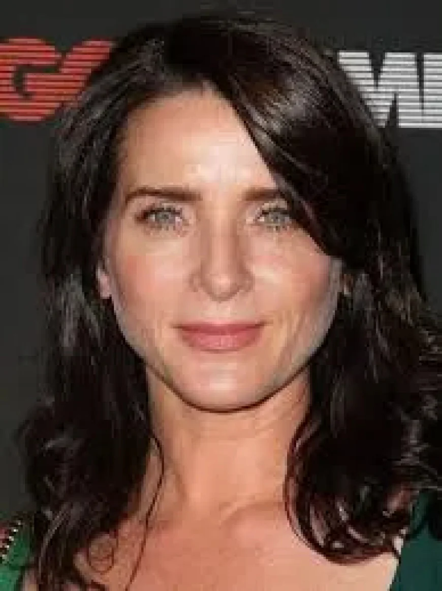 Michele Hicks Net Worth, Relationships, Age/Birthdate & Birthday Facts