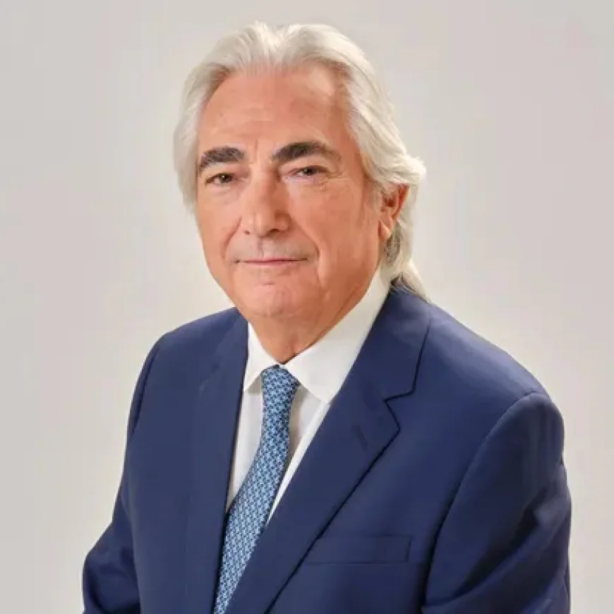 Manuel Lao Hernandez Net Worth, Relationships, Age/Birthdate & Birthday Facts