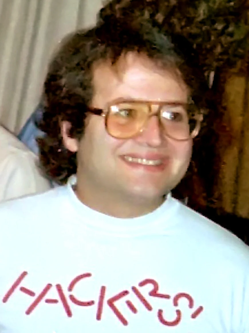 Andy Hertzfeld Net Worth, Relationships, Age/Birthdate & Birthday Facts