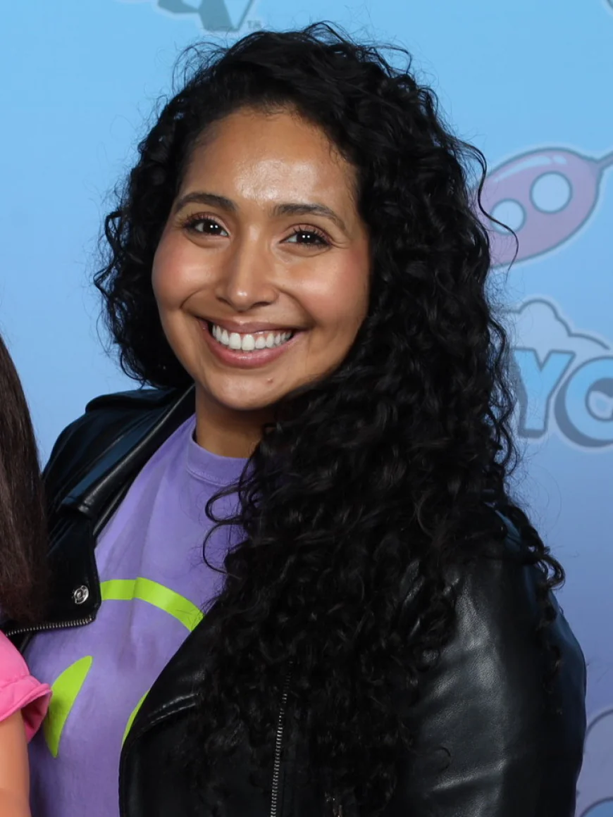 Kathleen Herles Net Worth, Relationships, Age/Birthdate & Birthday Facts