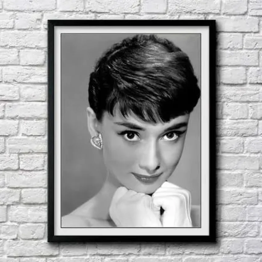 Audrey Hepburn Net Worth, Relationships, Age/Birthdate & Birthday Facts
