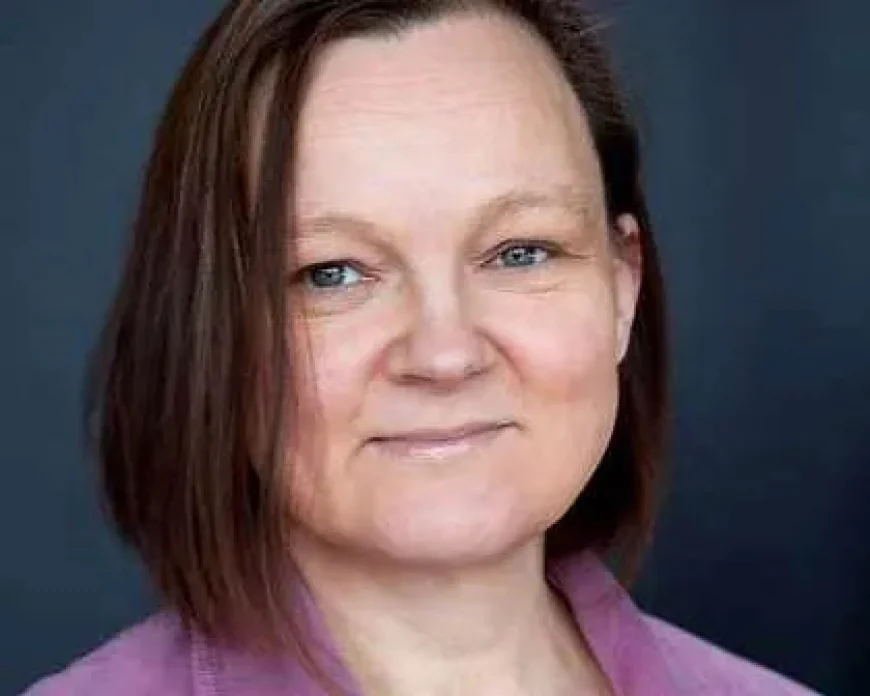 Ilona Herlin Net Worth, Relationships, Age/Birthdate & Birthday Facts