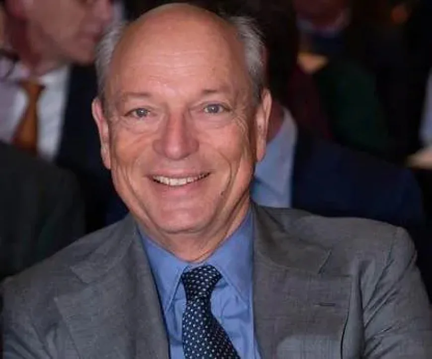 Christopher Henkel Net Worth, Relationships, Age/Birthdate & Birthday Facts