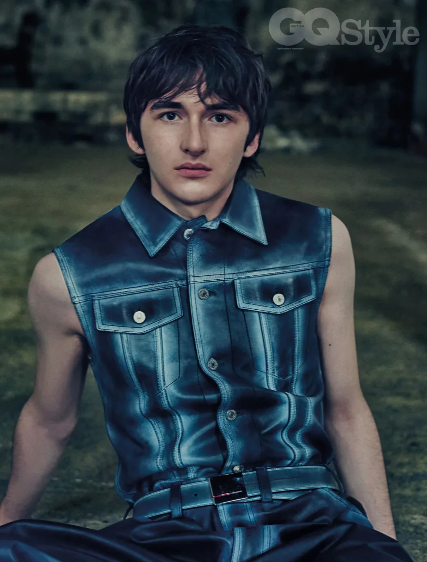 Isaac Hempstead-Wright Net Worth, Relationships, Age/Birthdate & Birthday Facts