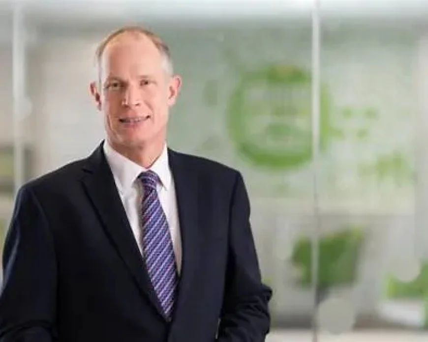 Robin Heffer Net Worth, Relationships, Age/Birthdate & Birthday Facts