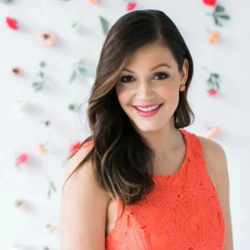 Desiree Hartsock Net Worth, Relationships, Age/Birthdate & Birthday Facts