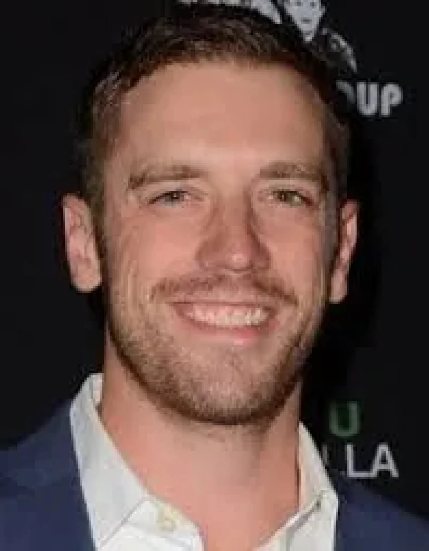 Bret Harrison Net Worth, Relationships, Age/Birthdate & Birthday Facts