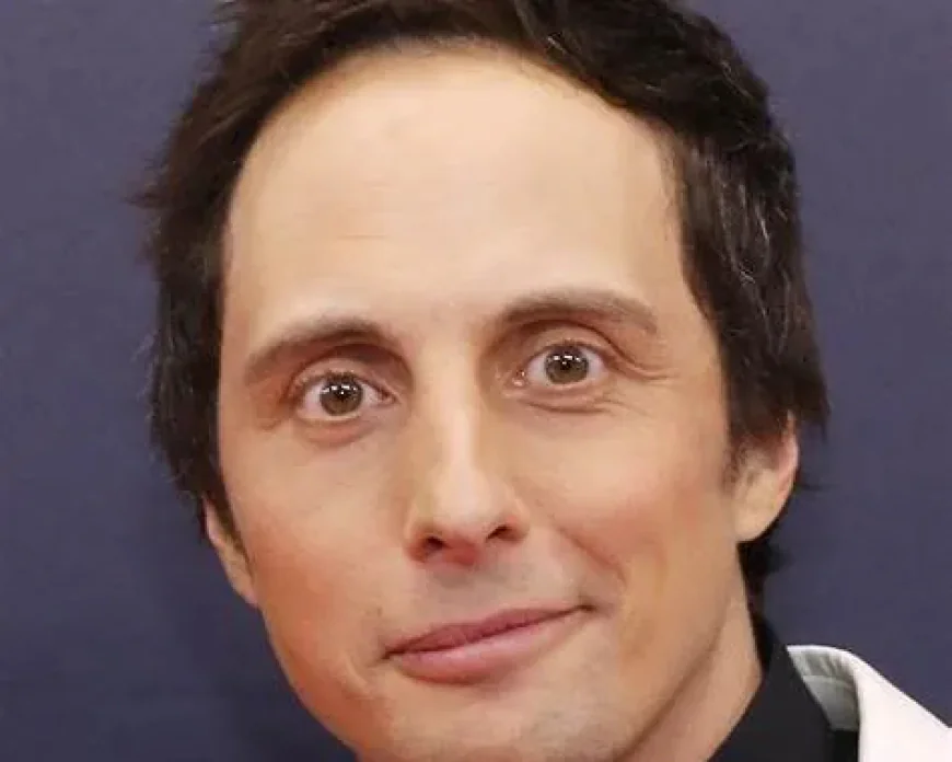 Jonny Harris Net Worth, Relationships, Age/Birthdate & Birthday Facts