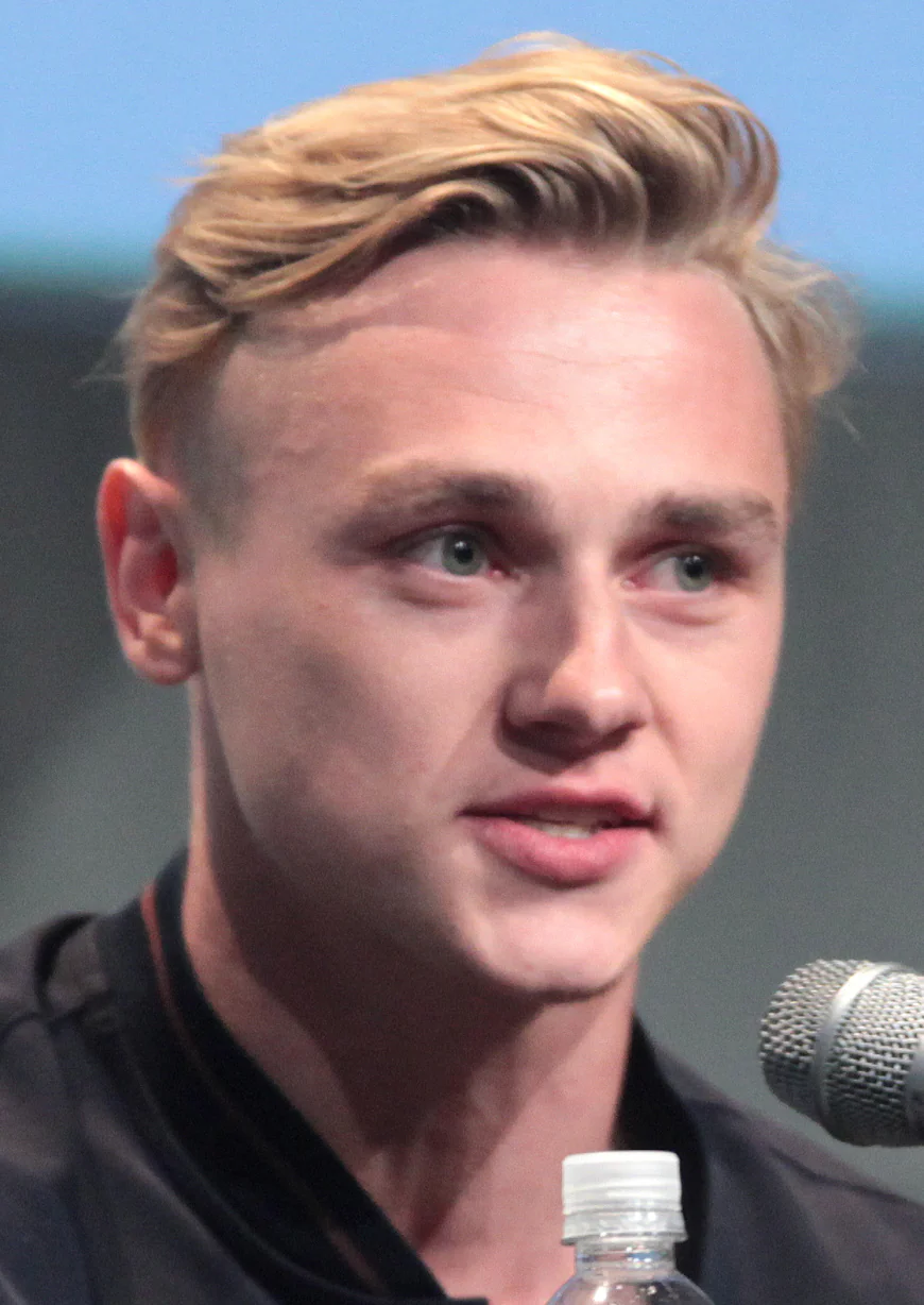 Ben Hardy Net Worth, Relationships, Age/Birthdate & Birthday: Insights