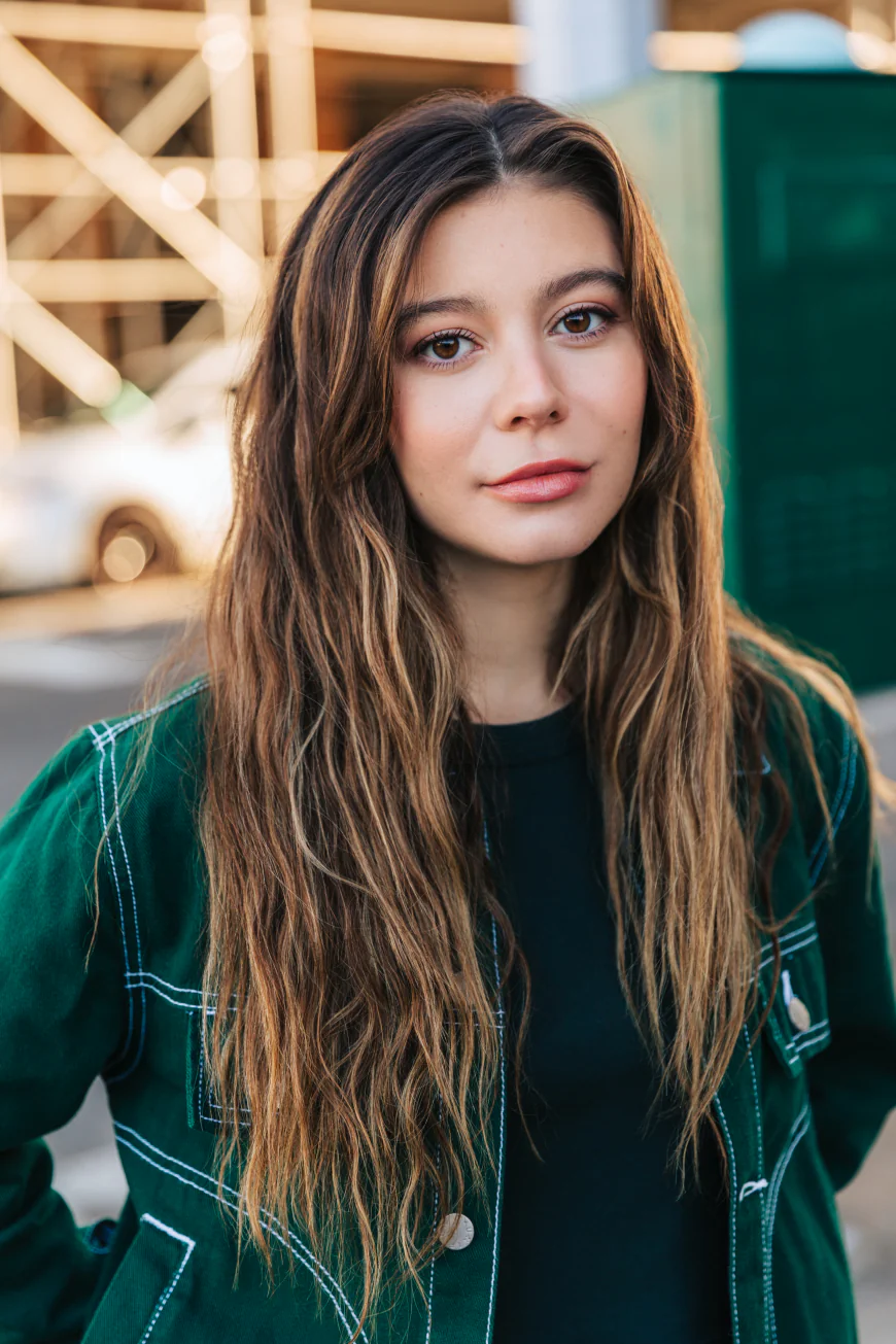 G. Hannelius Net Worth, Relationships, Age/Birthdate & Birthday Facts