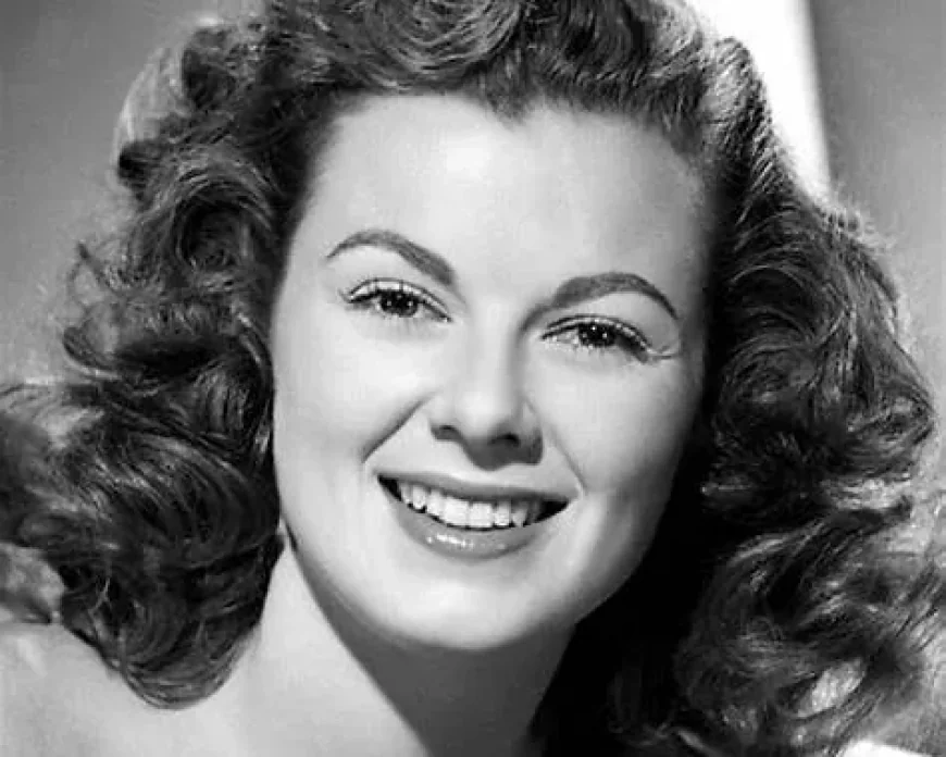 Barbara Hale Net Worth, Relationships, Age/Birthdate & Birthday Facts