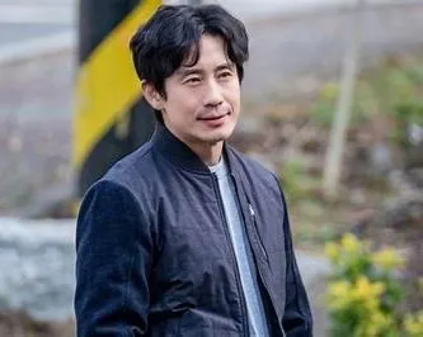 Shin Ha-kyun Net Worth, Relationships, Age/Birthdate & Birthday Facts