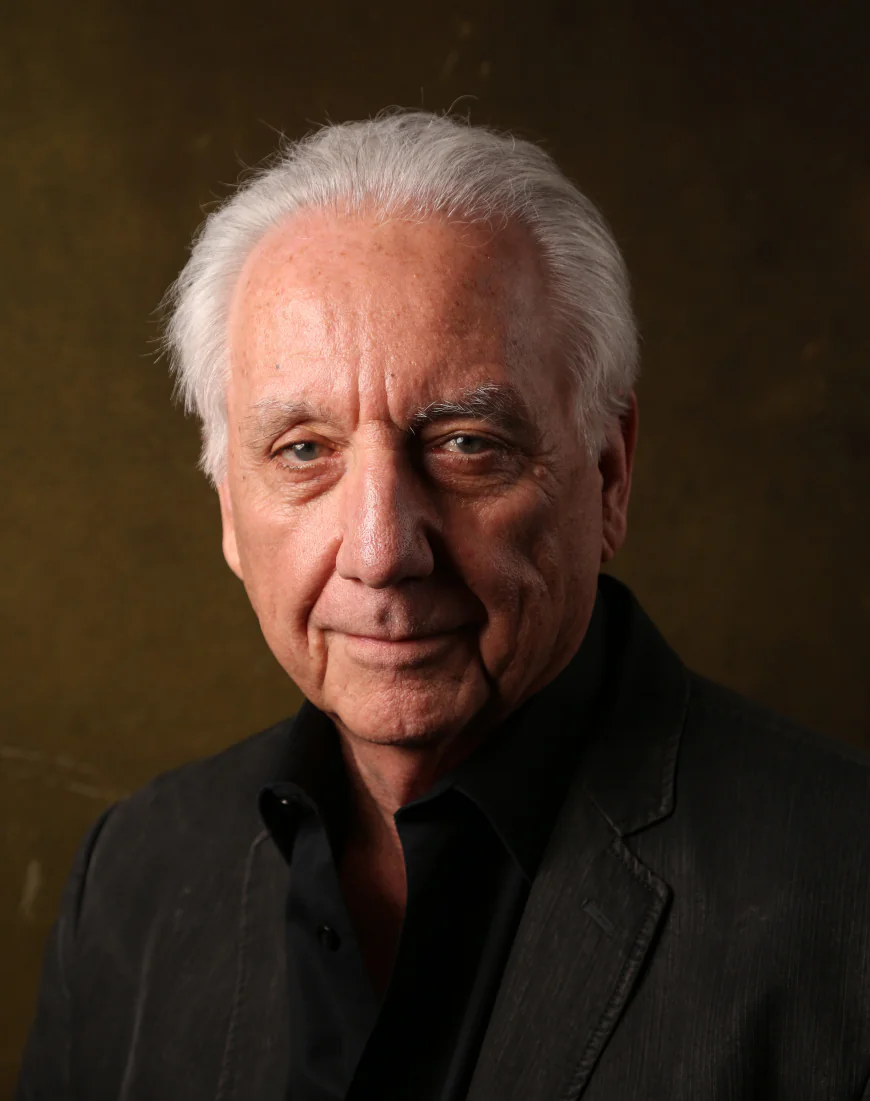 Bob Gunton Net Worth, Relationships, Age/Birthdate & Birthday Facts