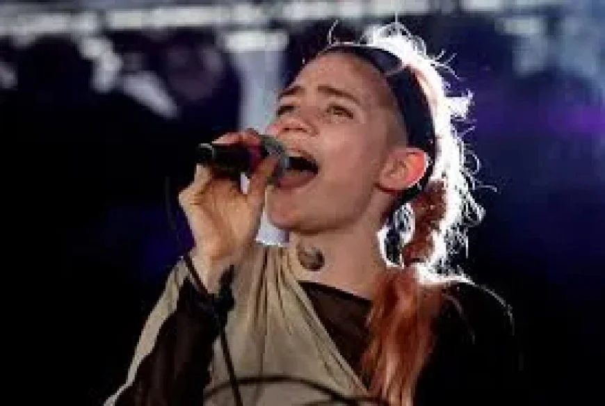 Grimes Net Worth, Relationships, Age/Birthdate & Birthday Facts