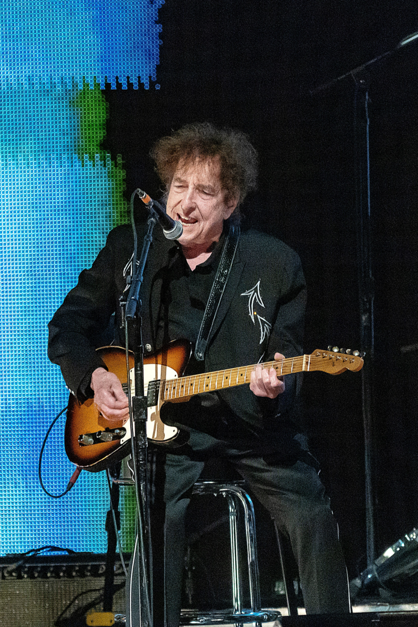 Bob Dylan AI project explores historical fiction and AI narration through a mysterious Patreon experiment that is reshaping creative boundaries.