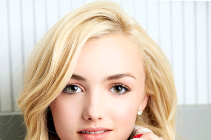 Peyton List 2026: From Jessie to New York Theater