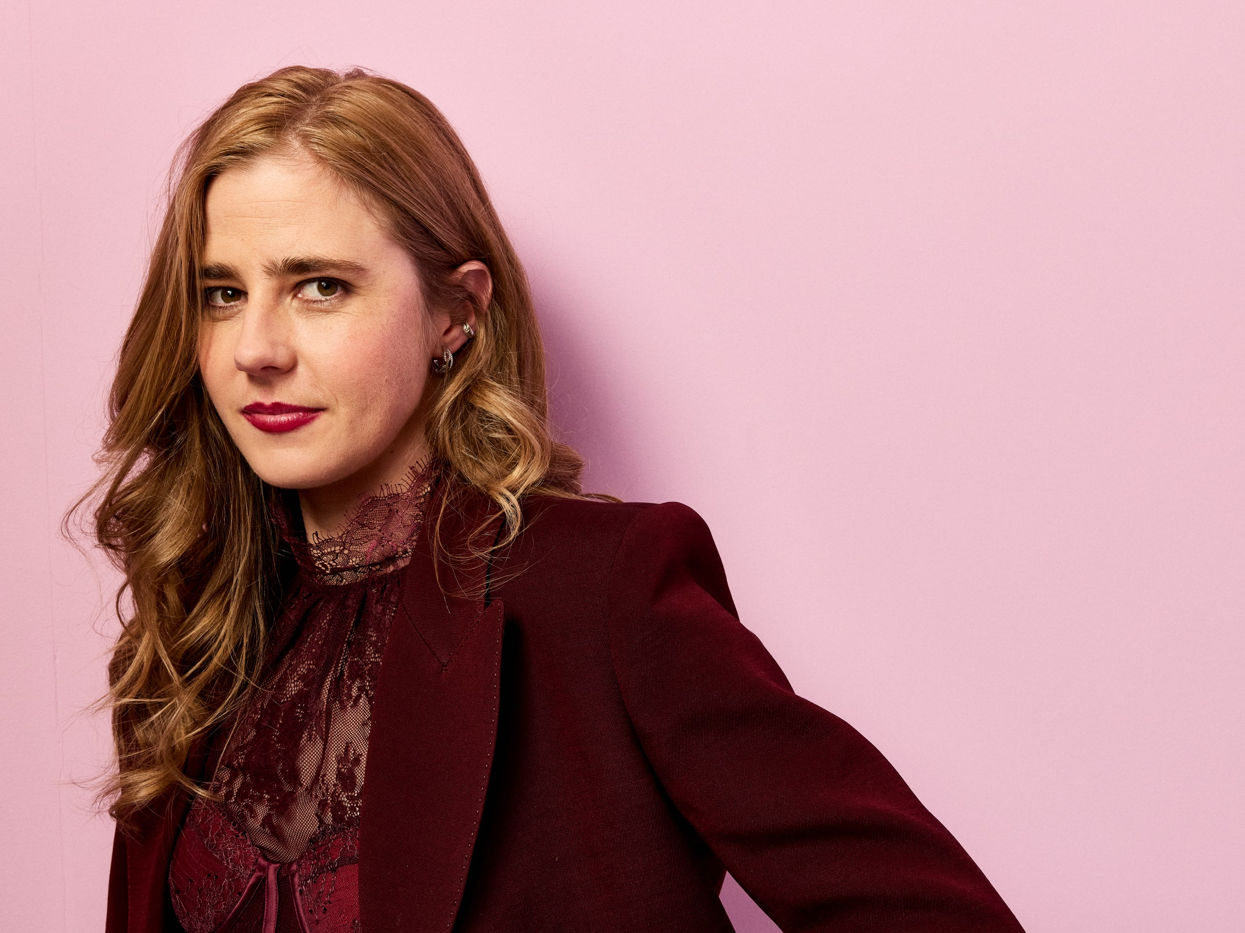 Discover Taylor Dearden’s net worth in 2026, her career rise, and how The Pitt boosted her earnings and industry profile.