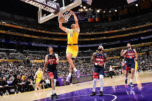 Lakers vs Wizards: LeBron Leads 120-101 Victory