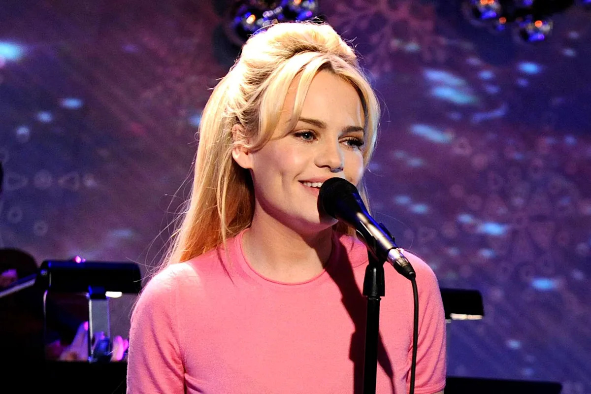 The new Duffy documentary reveals the singer’s traumatic past, her rise to fame, and her powerful return to telling her story.