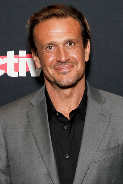 Explore Jason Segel’s $50M net worth, career highlights, and his role in Shrinking as actor, writer, and producer in 2026.