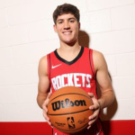 Discover Reed Sheppard net worth, NBA salary, NIL deals, and future earnings potential in this detailed breakdown of his financial journey.