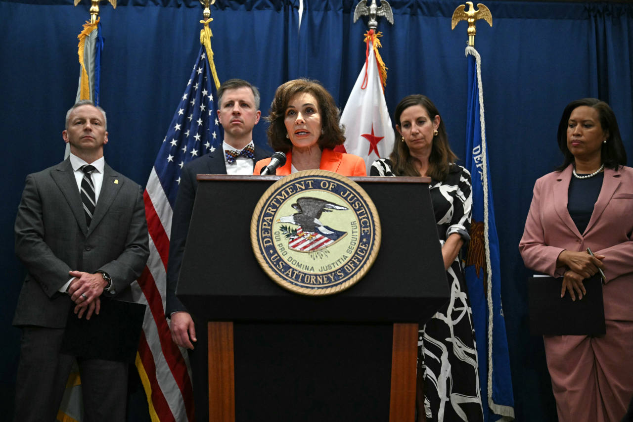 Jeanine Pirro News: Trials, Trump Ties, and DOJ Role