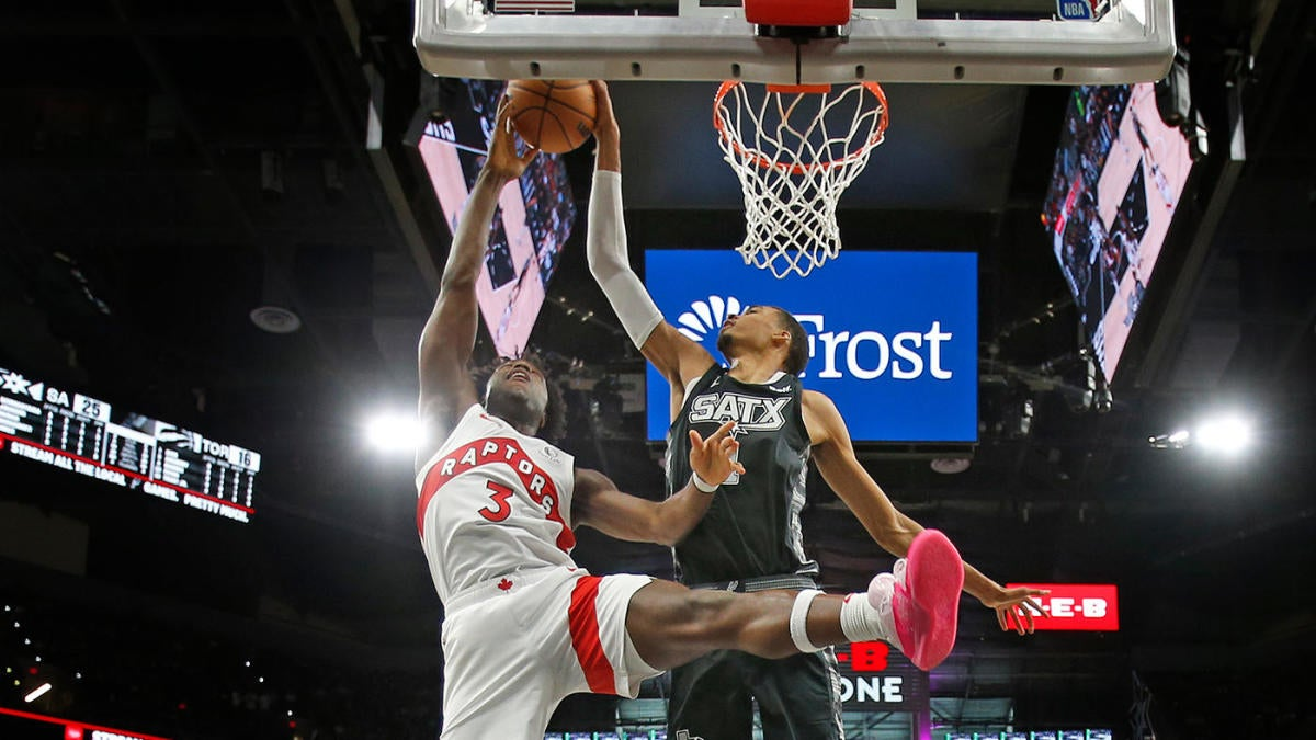 Spurs vs Warriors best bets, predictions, and prop picks for April 2026. Analyze spreads, totals, and key player trends before betting.