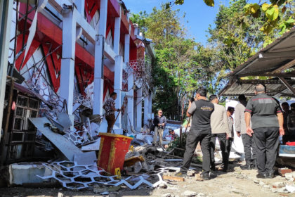 Indonesia Earthquake 7.4: Damage, Tsunami Warning Explained