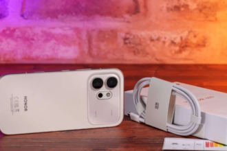 Compare Honor 600 vs 600 Pro: specs, camera, battery, and performance differences to help you choose the best smartphone.