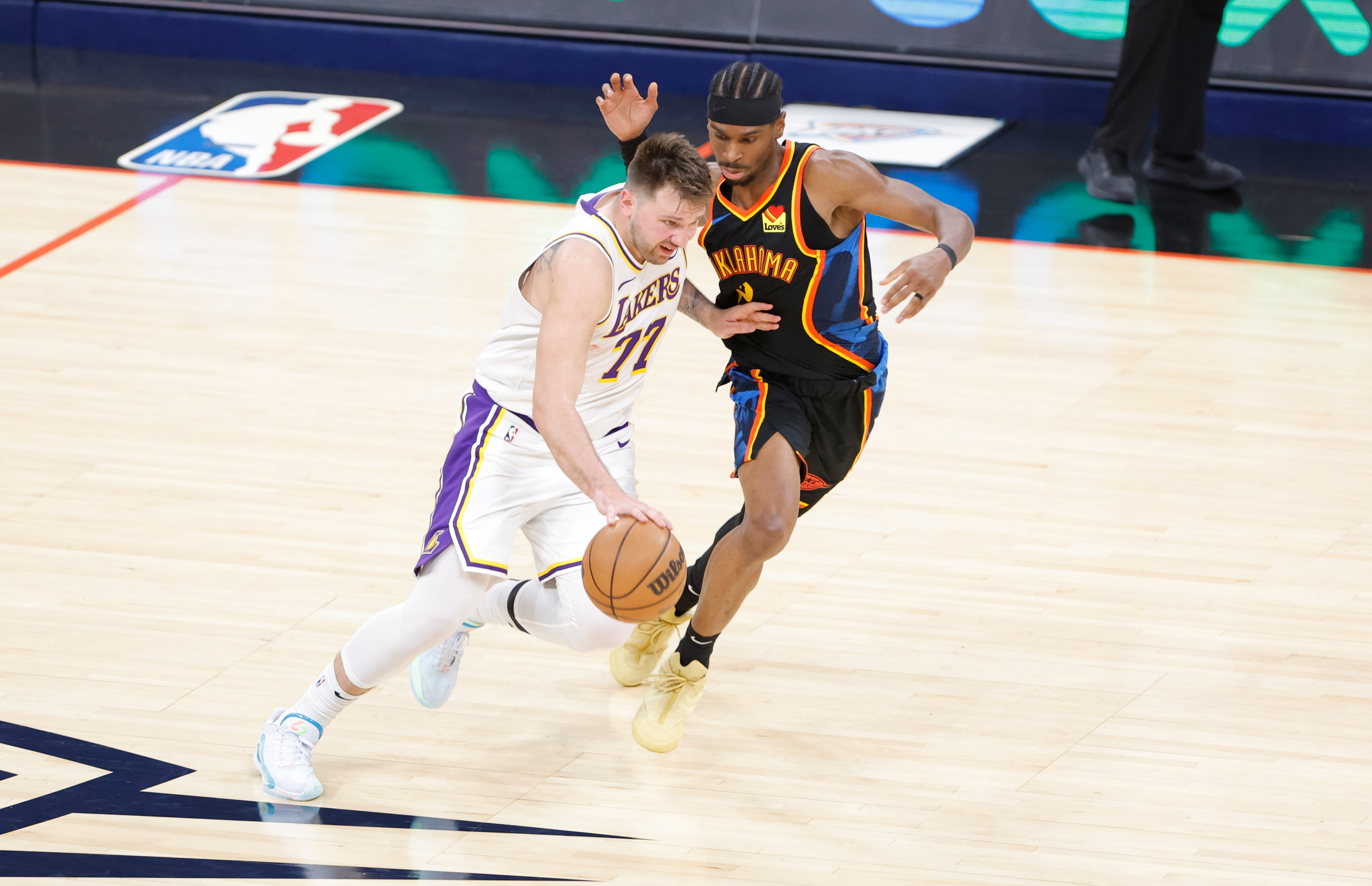 Thunder vs Lakers: OKC Dominates in 139-96 Blowout