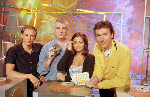 Explore Frits Jansma’s movies and TV shows, including his iconic role in Onderweg naar morgen and other notable appearances.