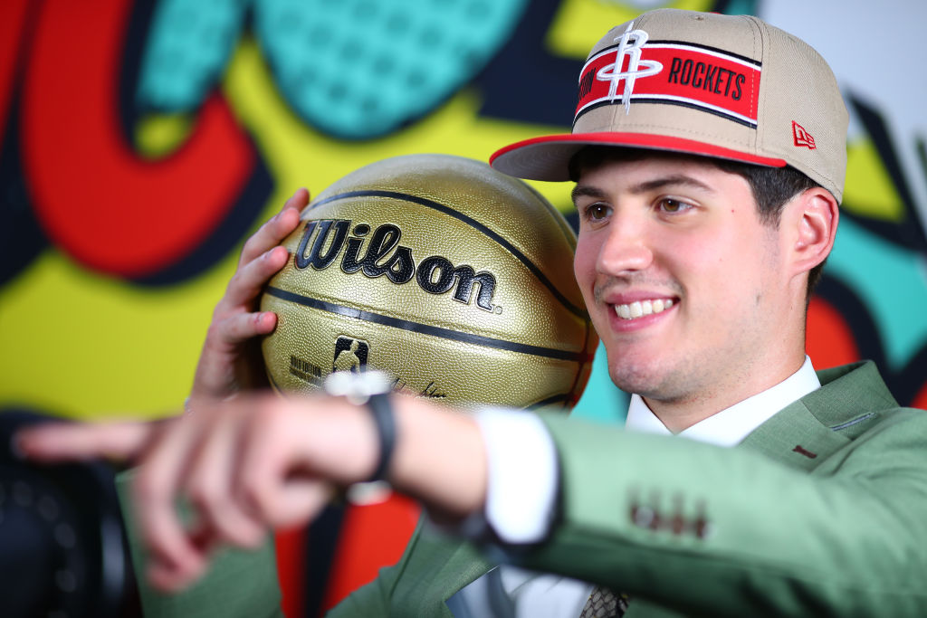 Discover Reed Sheppard net worth, NBA salary, NIL deals, and future earnings potential in this detailed breakdown of his financial journey.