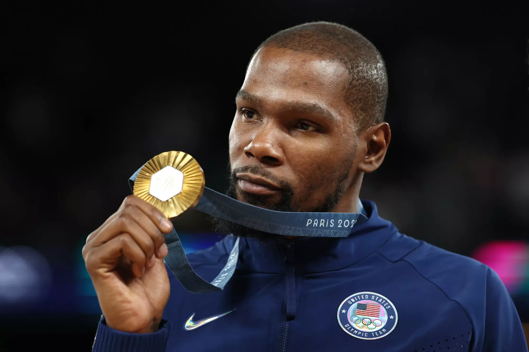 Discover Kevin Durant’s biography, salary, height, wife status, and latest basketball updates.