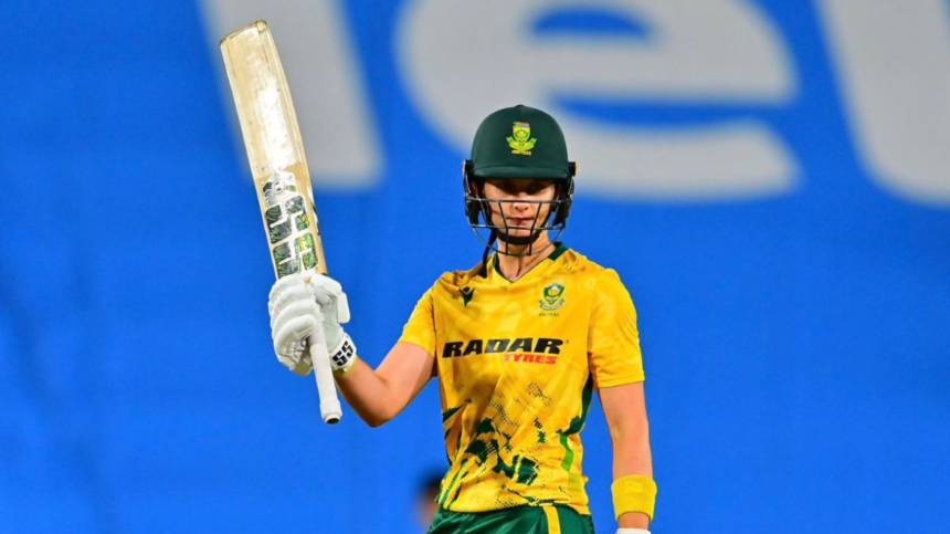 Explore Laura Wolvaardt’s career, stats, and record-breaking century against India in this detailed feature on South Africa’s cricket star.