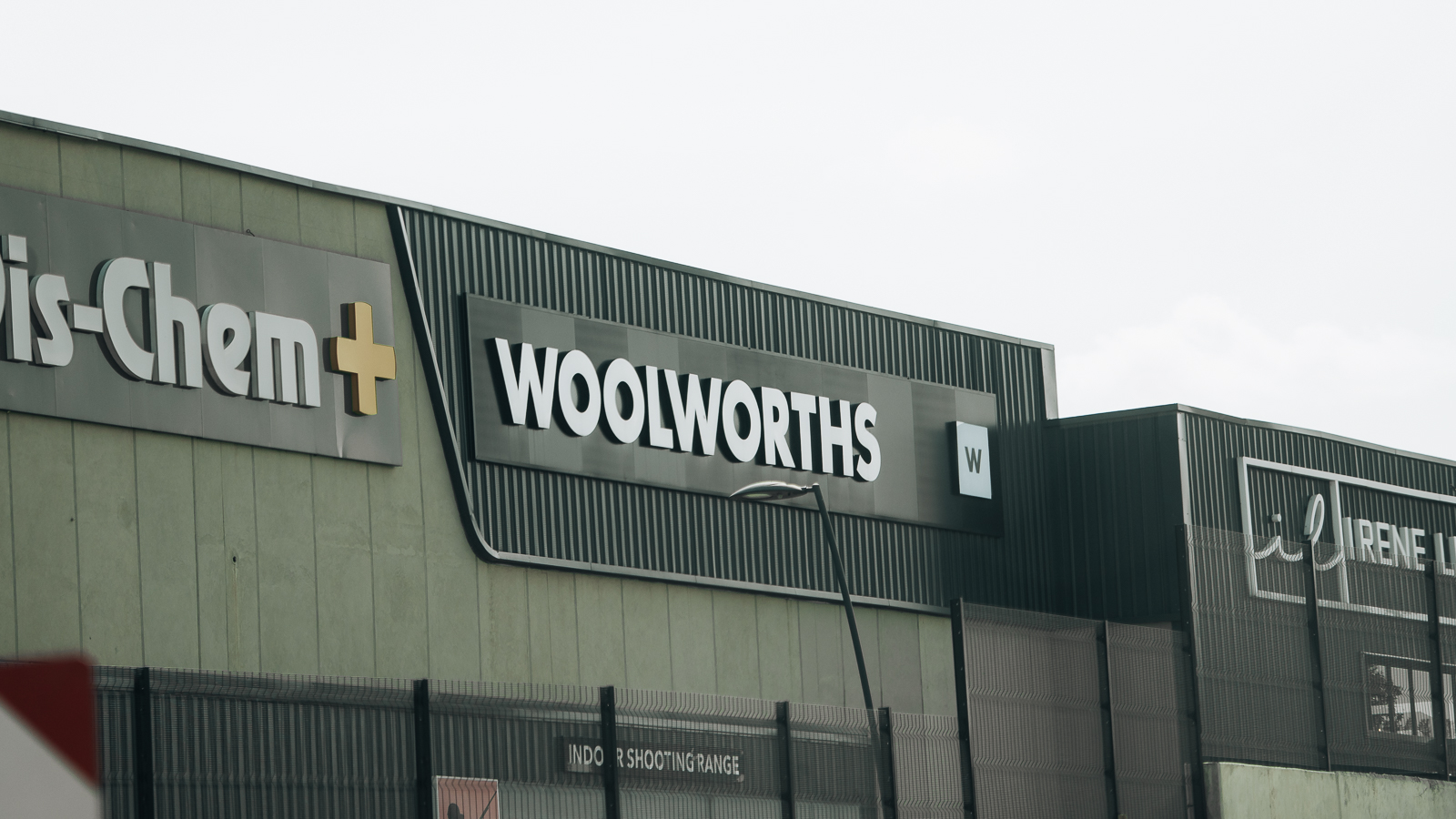 Beyers Chocolate enters liquidation after a Woolworths dispute. Explore causes, impact, and what it means for South Africa’s chocolate industry.