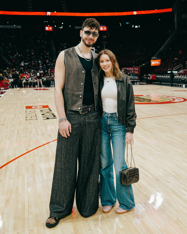 Discover if Alperen Sengun has a wife and learn about his girlfriend Hannah Cherry, their relationship timeline, and personal life details.