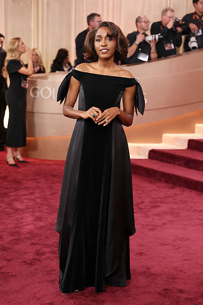 Ayo Edebiri biography, age, net worth, movies, career, family, relationships, and latest updates in one complete, detailed profile.