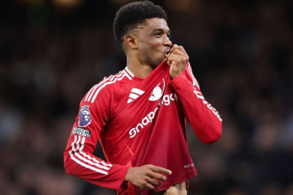 Manchester United Star Hits Back at Online Rumors