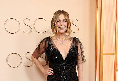 Explore Rita Wilson’s inspiring journey—from Hollywood success to surviving breast cancer and thriving in music and film.