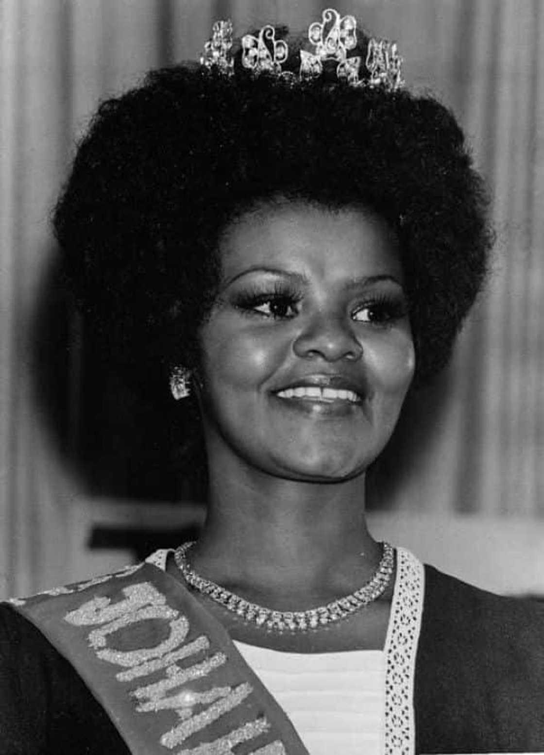 Cynthia Shange dies at 76. Explore her legacy, Miss World history, acting career, and tribute from daughter Nonhle Thema.