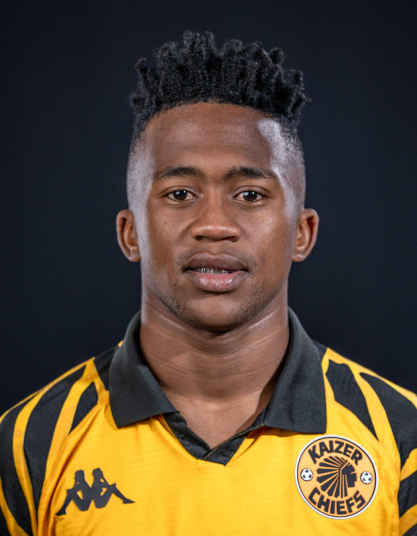 Mduduzi Shabalala age, salary, net worth, wife, and latest news. Explore his Kaizer Chiefs career, family background, and rising success.