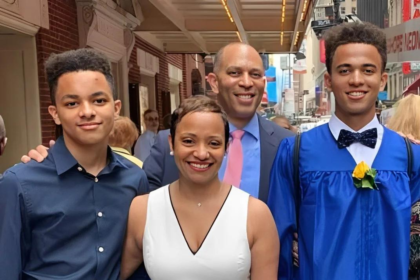 Learn about Hakeem Jeffries’ wife, Kennisandra Arciniegas, their marriage, family life, and financial background in this detailed profile.