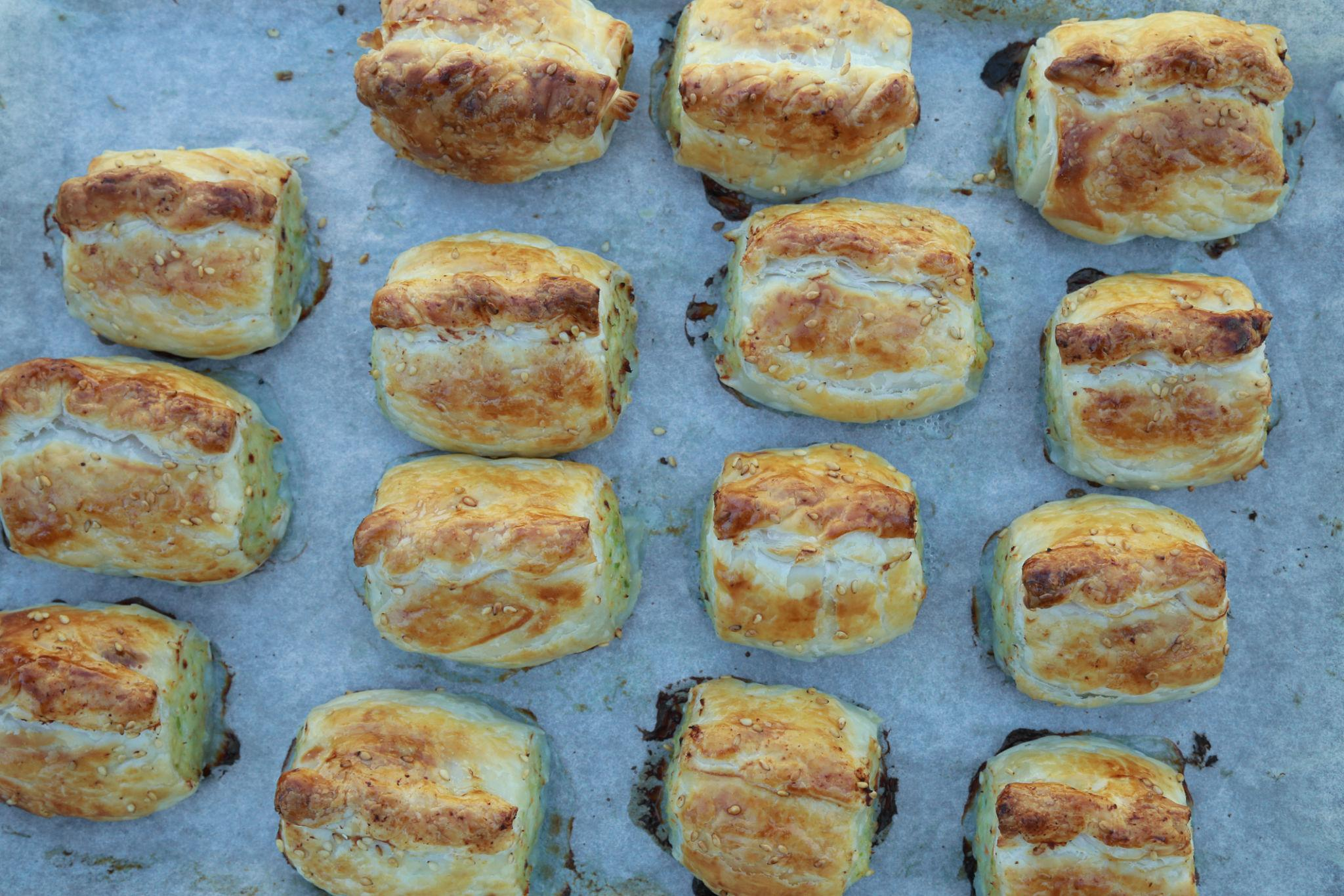 Discover the rise of chicken sausage rolls, their taste, price, and why Greggs’ new release is sparking debate among food lovers in 2026.