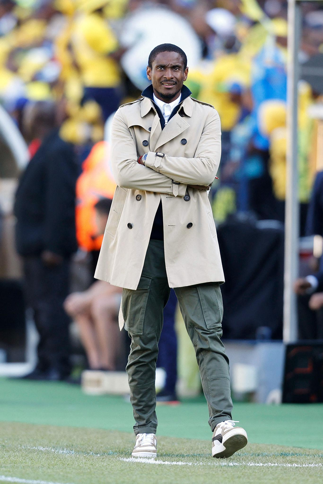 Explore Rhulani Mokwena’s career, salary, family, and current team. A detailed look at the South African football manager’s rise and impact.