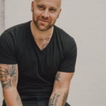 Joe McCann faces scrutiny after Ashlee Jenae’s death in Zanzibar. Here’s what is known, the timeline, and key unanswered questions.