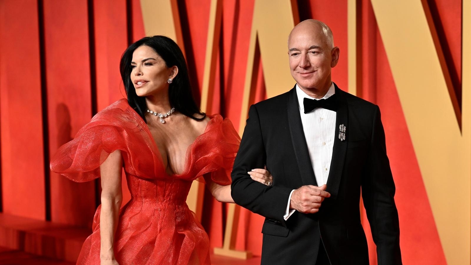Lauren Sánchez Bezos biography, net worth, age, career, family, relationships, and latest updates. Explore her life, achievements, and media journey.