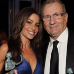 Explore Ed O’Neill’s career at 80, from Al Bundy to Modern Family, awards, legacy, and impact on television sitcom history.