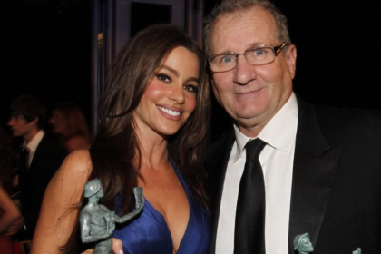 Explore Ed O’Neill’s career at 80, from Al Bundy to Modern Family, awards, legacy, and impact on television sitcom history.